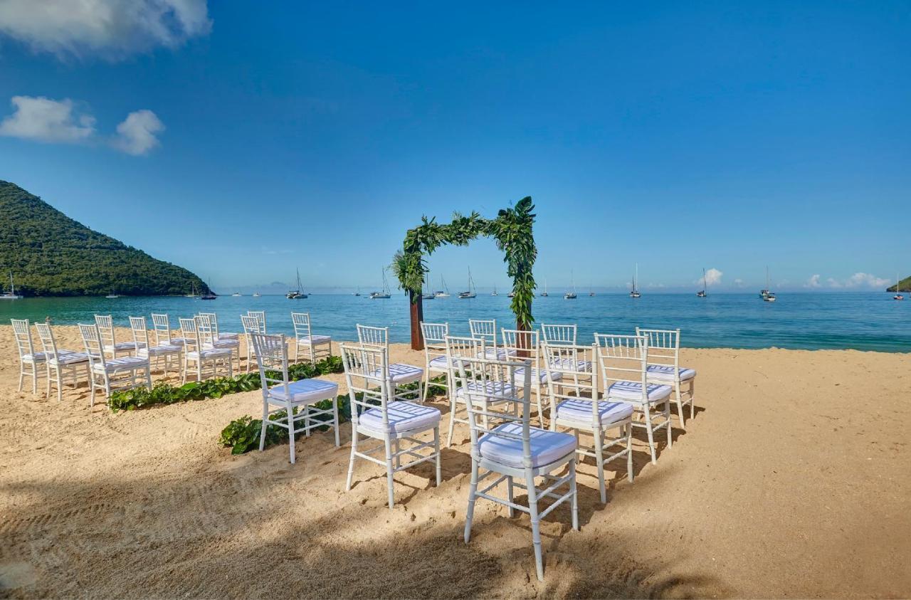 Hotel Mystique St Lucia by Royalton à Rodney Bay Extérieur photo